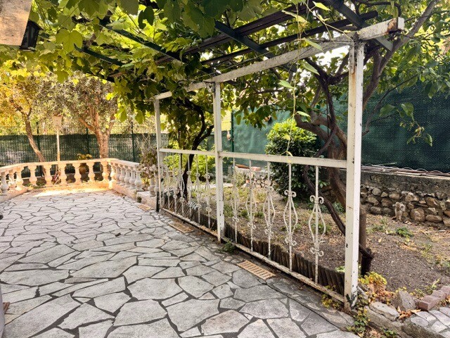 Photo 3 : Appartement  3 pièces 65 m2 + jardin 50 m2