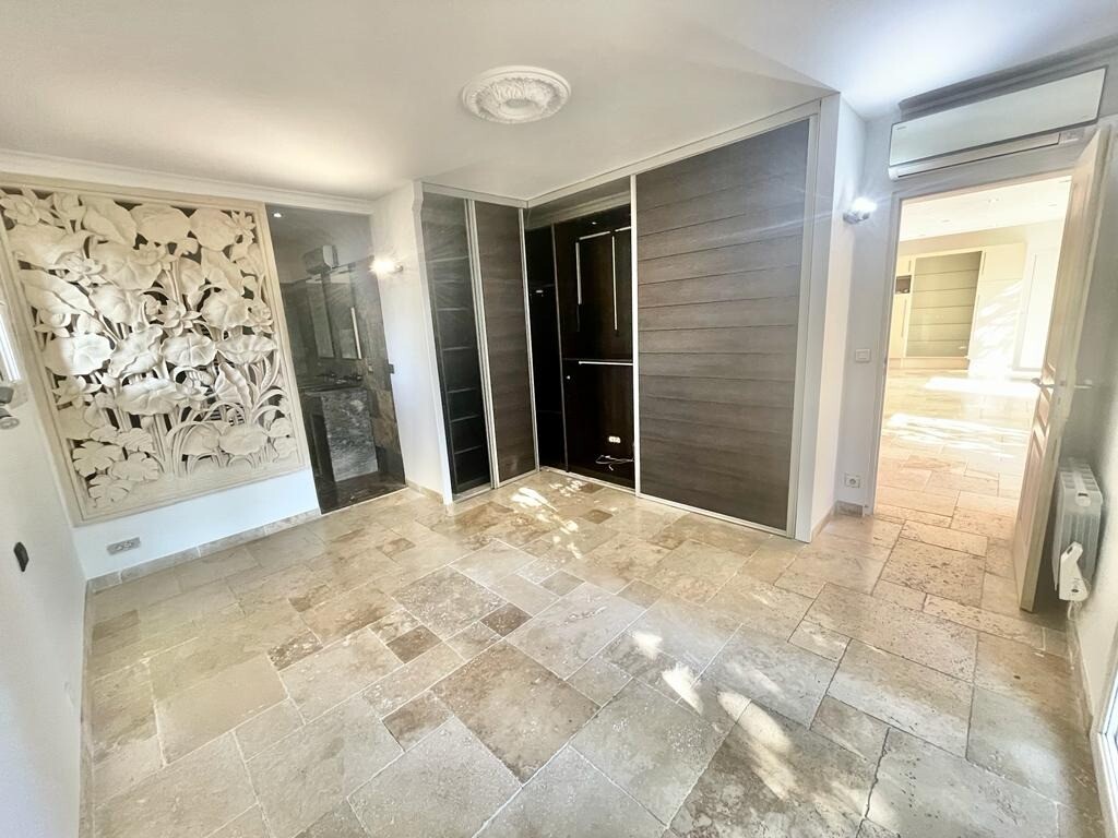 Photo 4 : Maison - Saint-Raphaël - 137m²