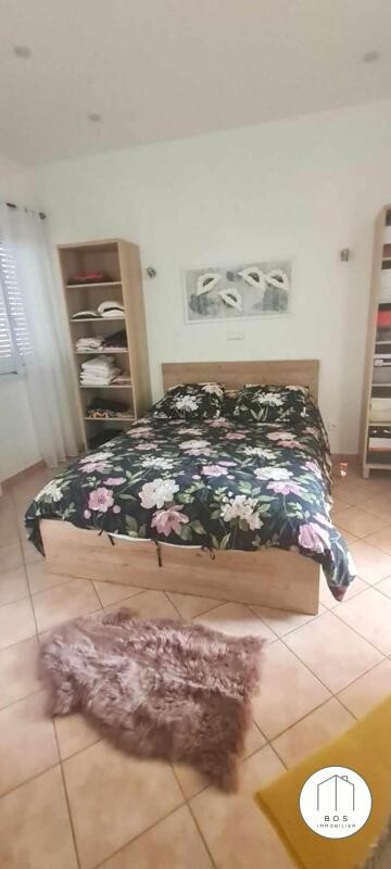 Photo 13 : Spacieuse villa avec piscine