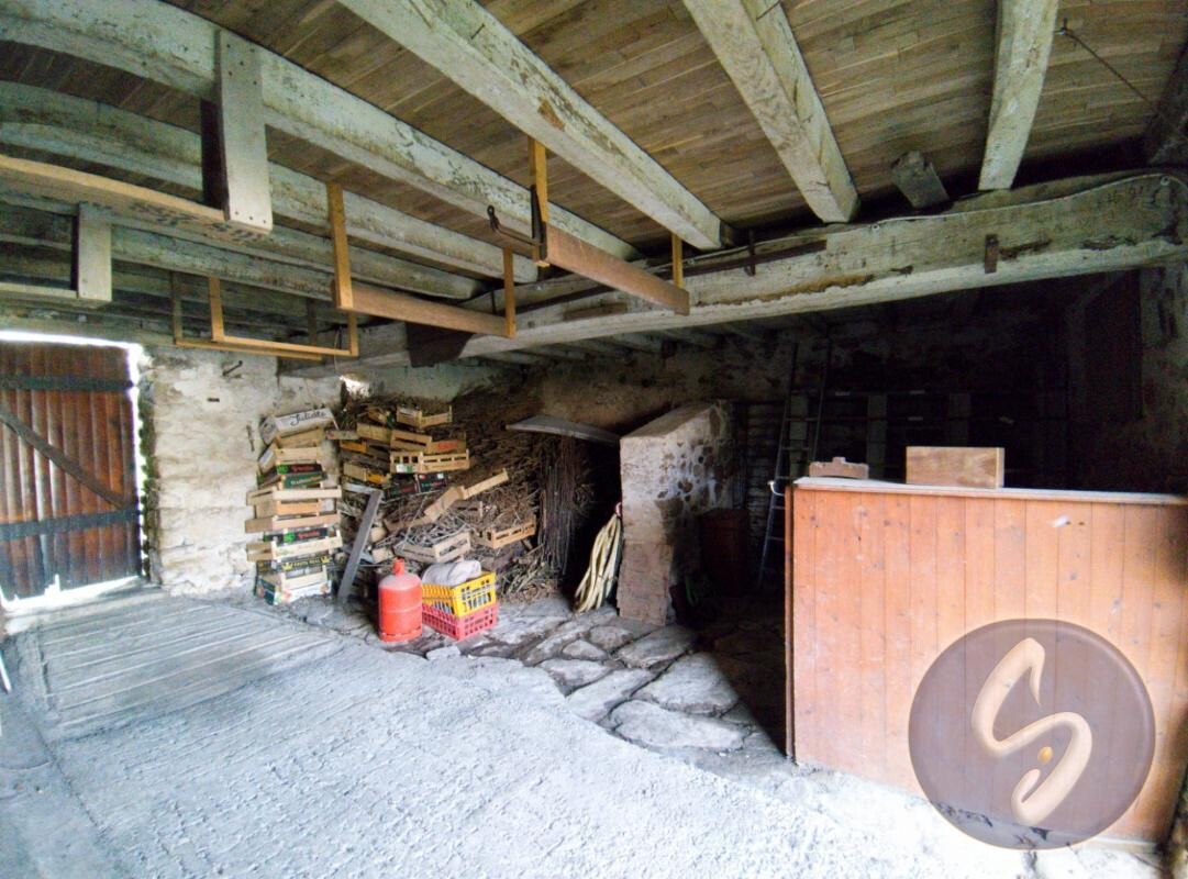 Photo 7 : CORPS DE FERME À RÉNOVER