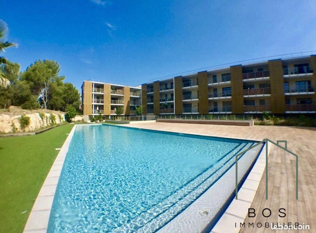 Photo 1 : Appartement T1 avec terrasse et piscine