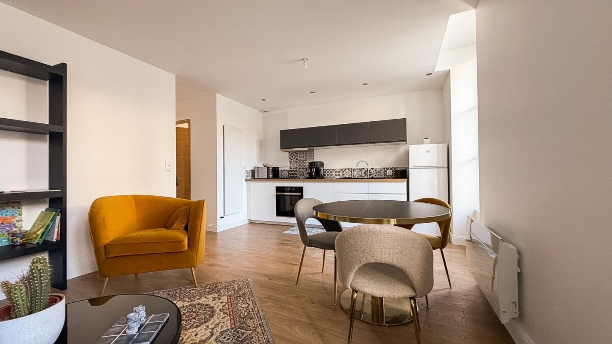 Photo 2 : Appartement de standing lumineux en hyper centre