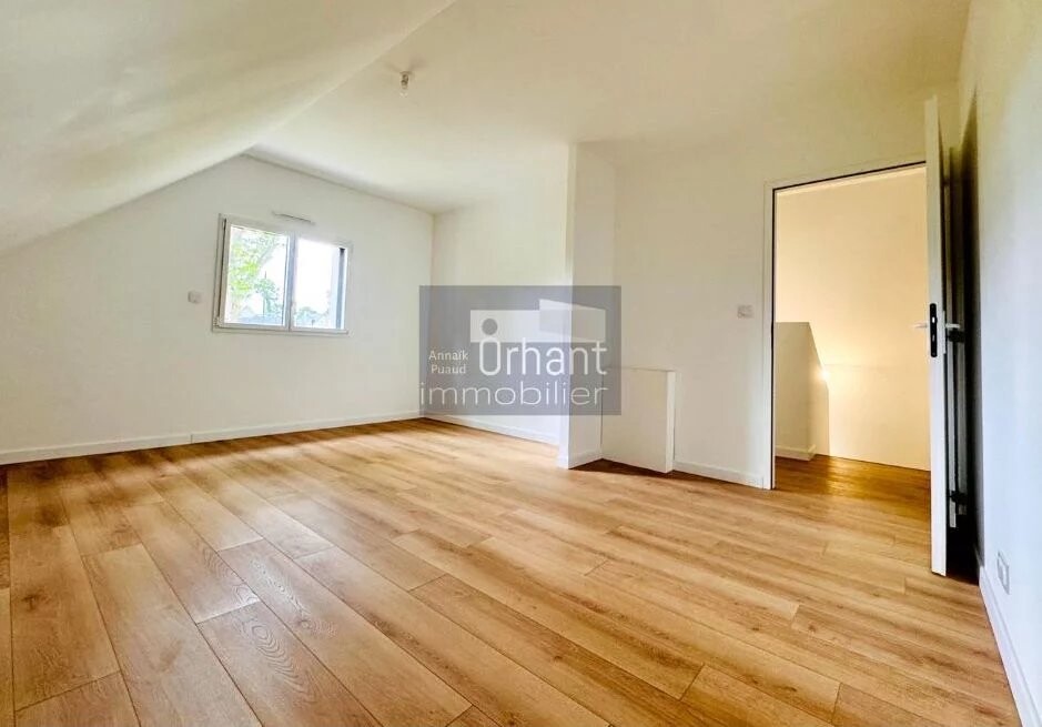 Photo 13 : Maison RE 2020 – 4 Chambres – 6 pièces - Vie de plain-pied