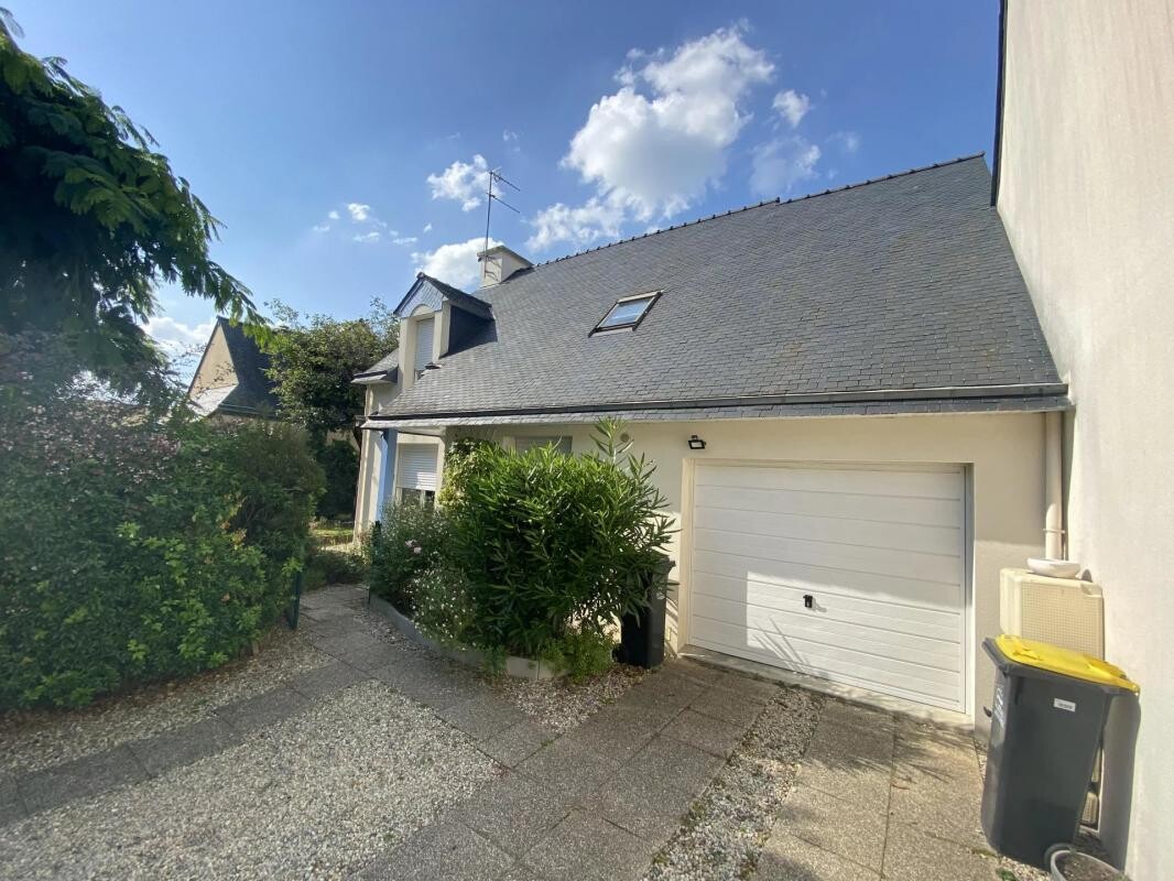 Photo 3 : Maison 5 pieces 100 m² + garage - 1 chambre et sde de Plain-pied  VANNES-Est –  2 km du Port