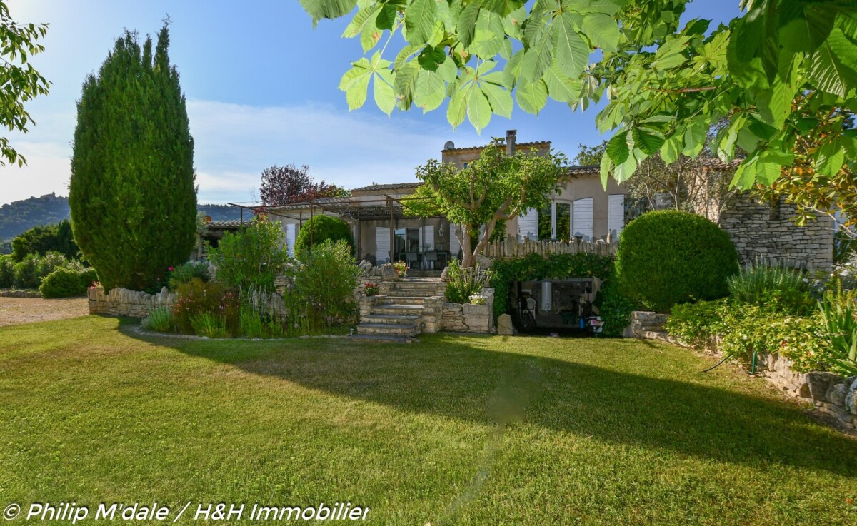 Photo 2 : Villa - Gordes - 245m²
