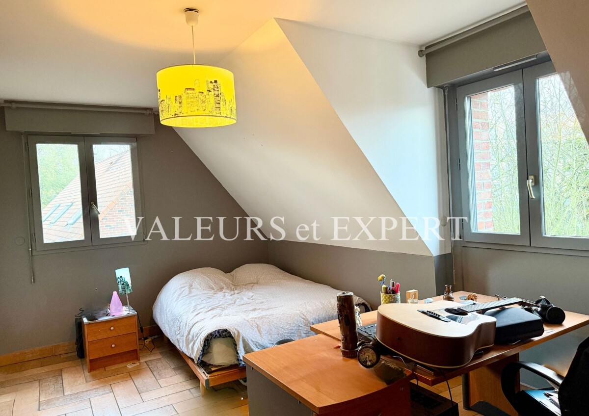 Photo 7 : TB Maison individuelle d'architecte à  Seclin,jardin, garage