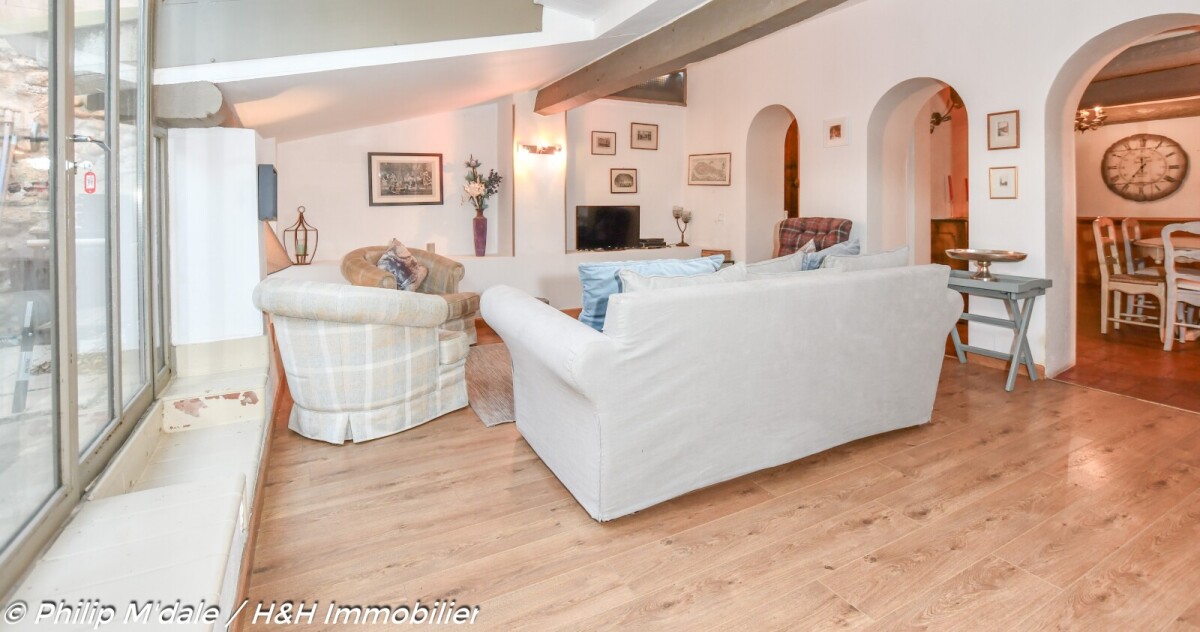 Photo 1 : Maison - Morières-lès-Avignon - 190m²
