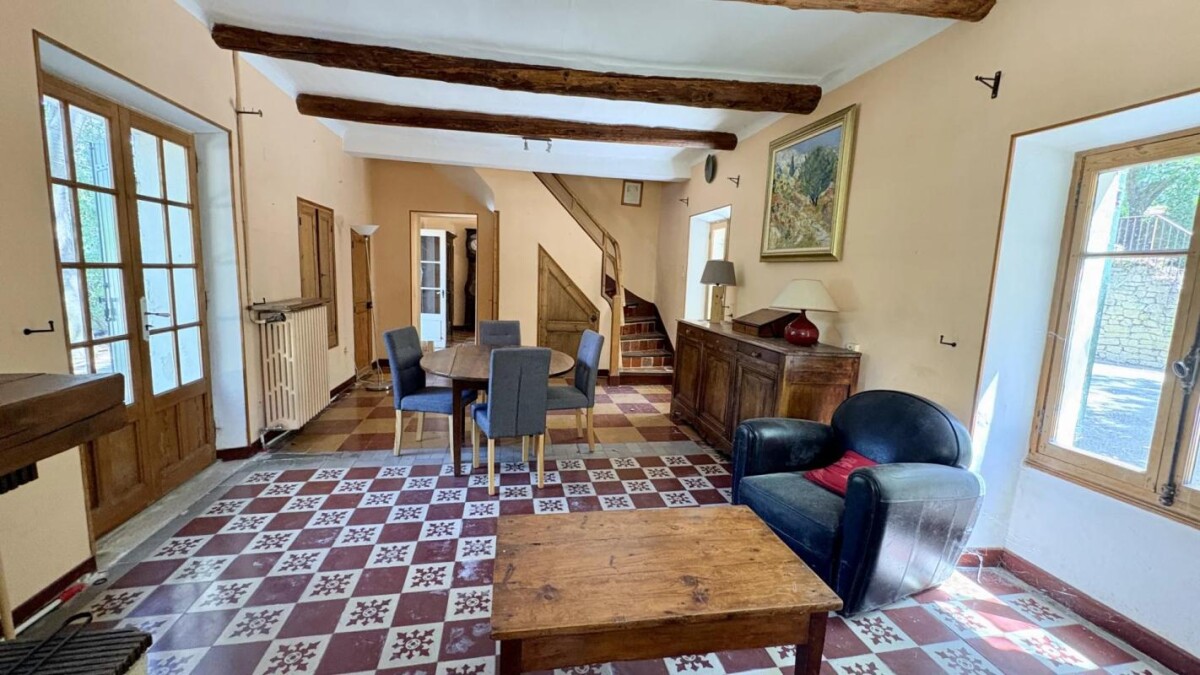 Photo 9 : Maison de caratère avec grand jardin entre Carpentras et St Didier