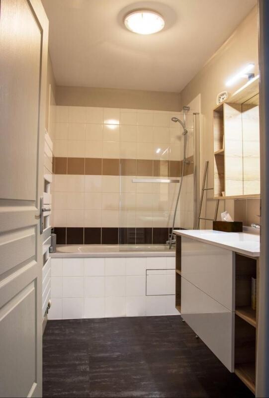Photo 9 : Appartement à vendre dernier étage avec 3 chambres sur le Pl