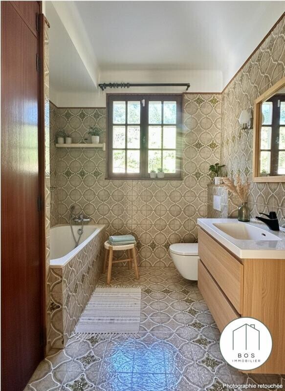 Photo 27 : Villa avec piscine et garage