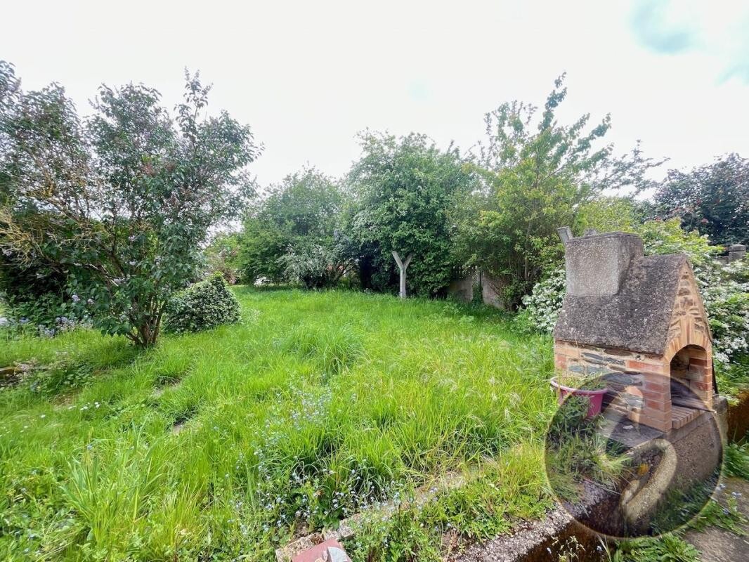 Photo 3 : Maison ancienne 3 chambres avec jardin, garage et terrasse - Bou