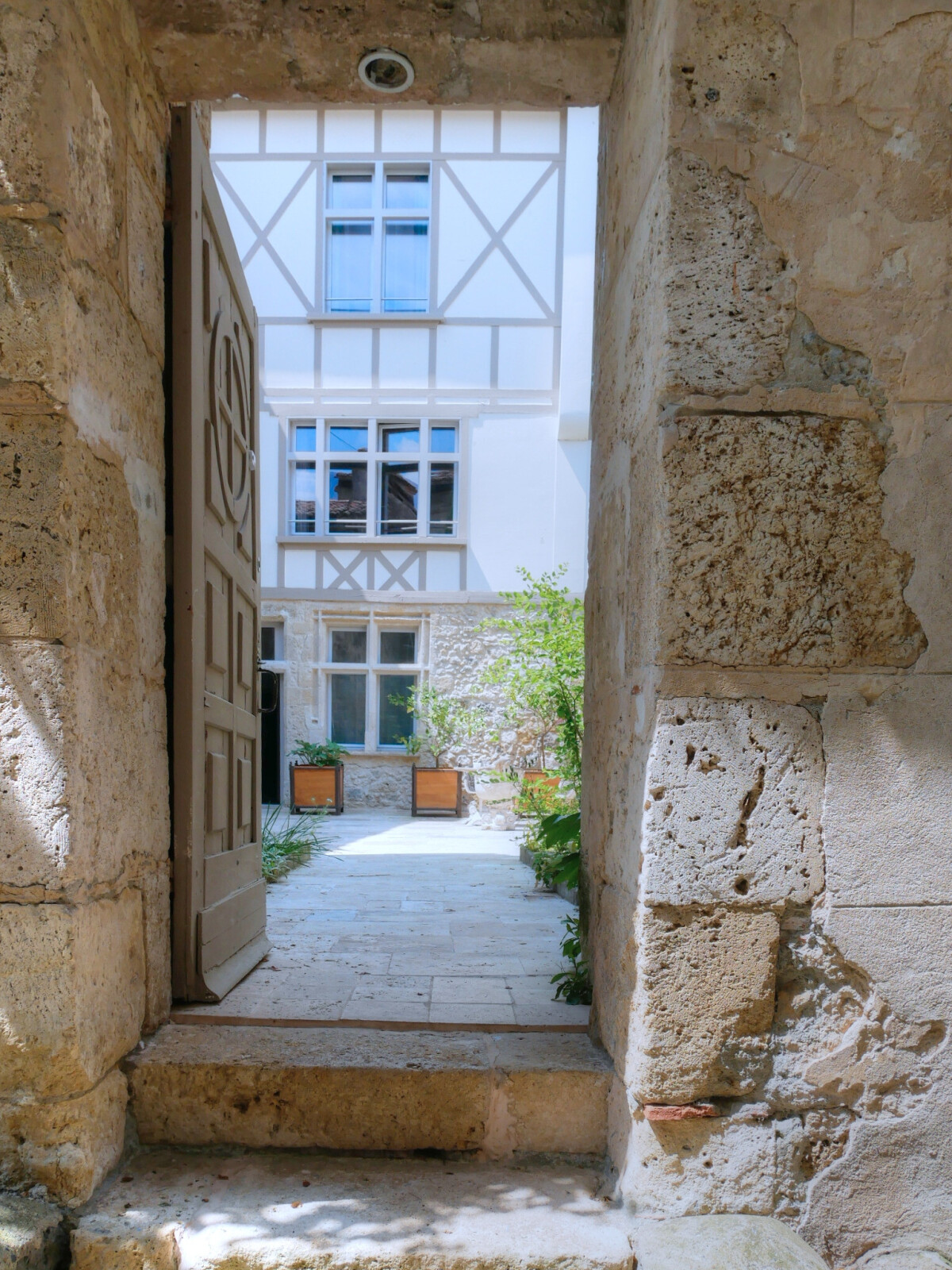 Photo 1 : Maison historique 280m² garage