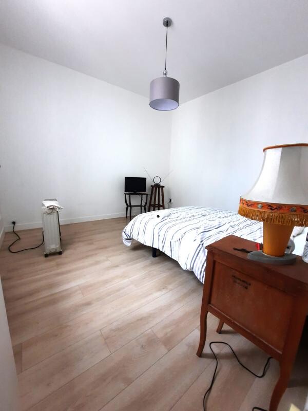 Photo 7 : MAISON TYPE 7, RECENTE AVEC POTENTIEL DIJON quartier Champmaillo