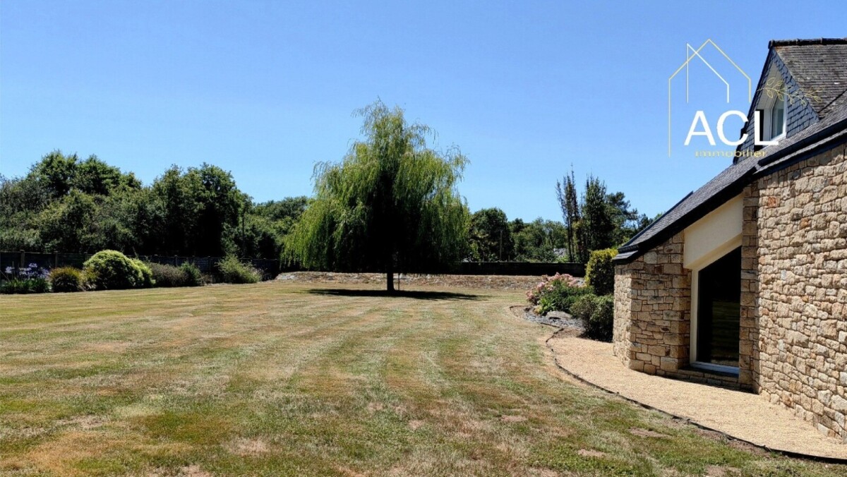 Photo 3 : Propriété d’exception à Carnac avec piscine et parc arboré