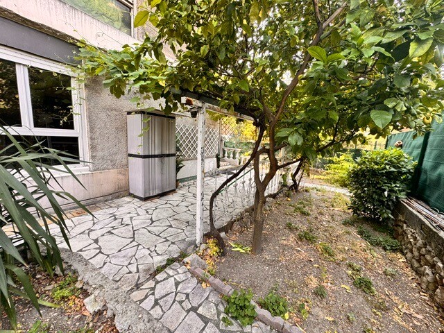 Photo 1 : Appartement  3 pièces 65 m2 + jardin 50 m2