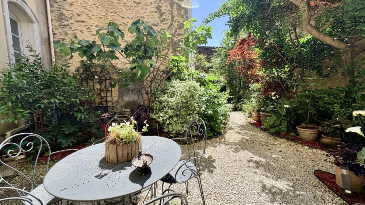 Photo 2 : Elégant Hotel particulier aux portes de Chateauneuf du Pape