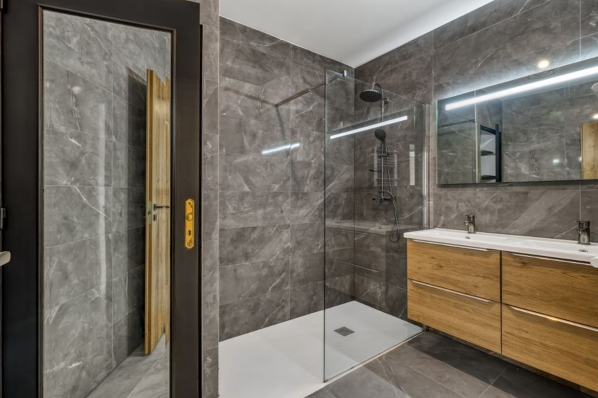 Photo 2 : T3 centre-ville balcon vue dégagée - Annecy - 60m²