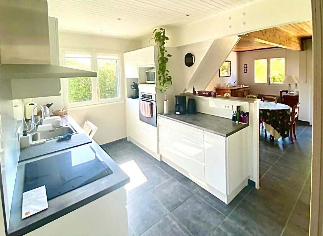 Photo 7 : Maison de charme bois 111 m² - 1,5 km océan - terrain 505 m² - Saint-Gildas-de-Rhuys