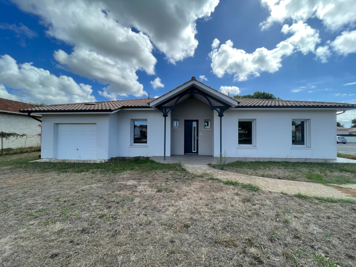 Photo 1 : Local commercial - La Teste-de-Buch - 135m²