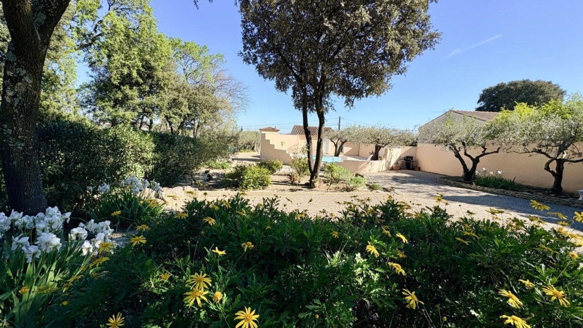 Photo 10 : Superbe villa Provençale avec piscine à Rochefort-du-Gard