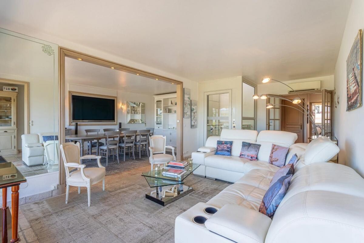 Photo 14 : Appartement en duplex avec toit terrasse à St Tropez