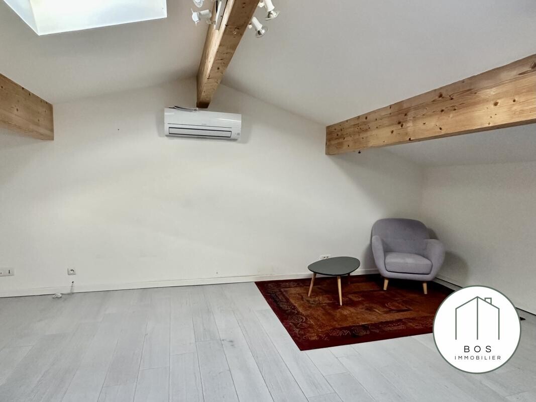 Photo 18 : Villa avec jardin et garage