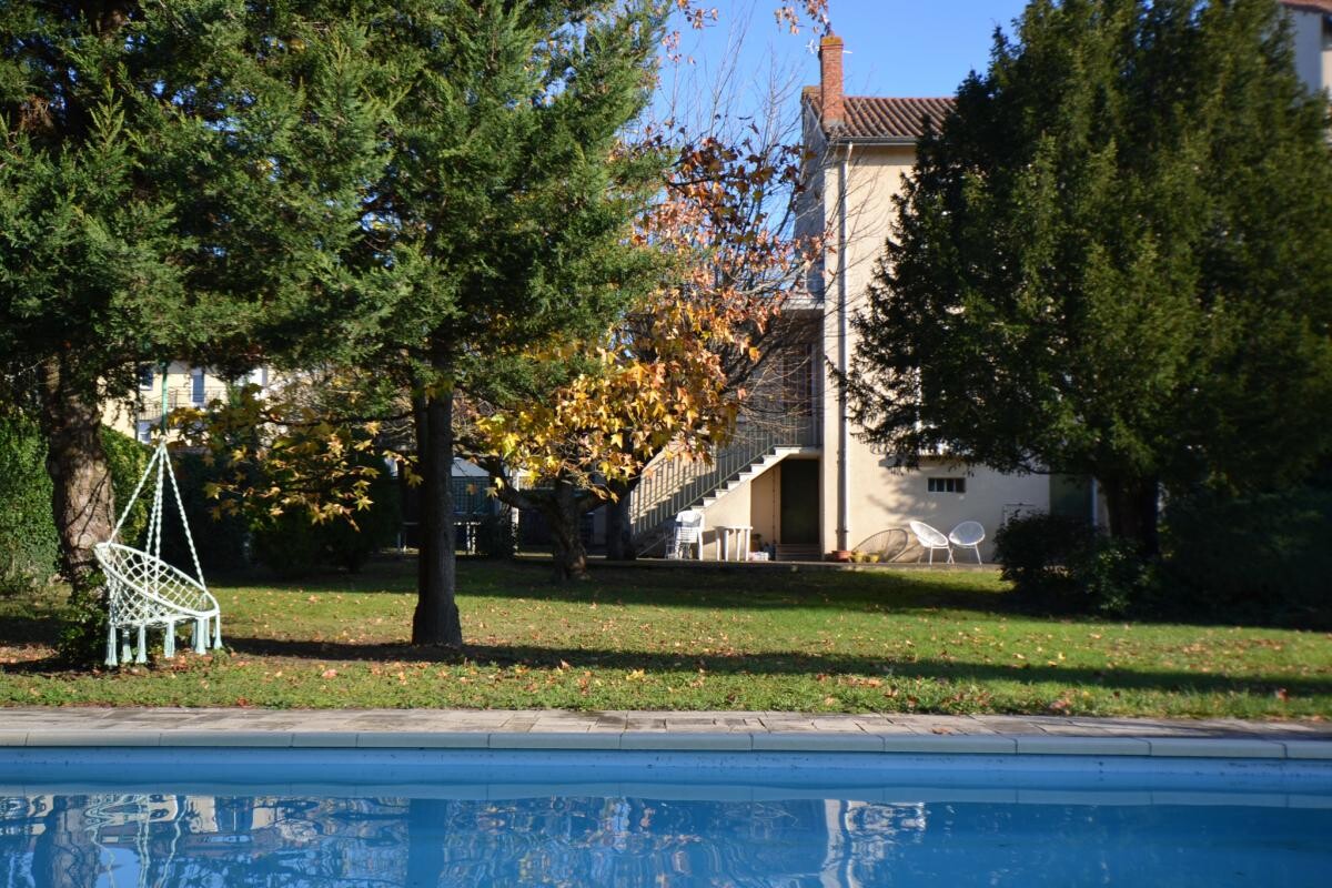 Photo 1 : MAISON DE VILLE
