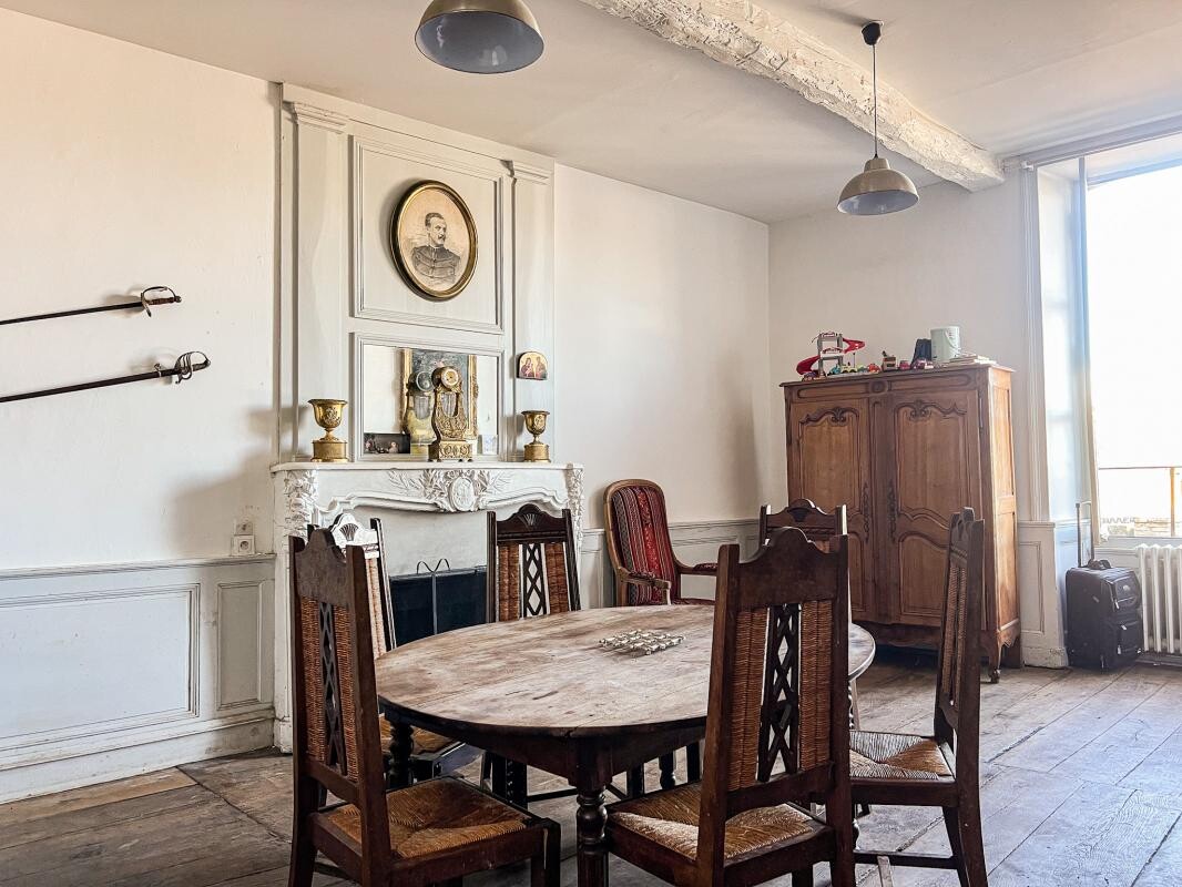 Photo 4 : Plein centre-ville de Poitiers demeure de charme avec jardin