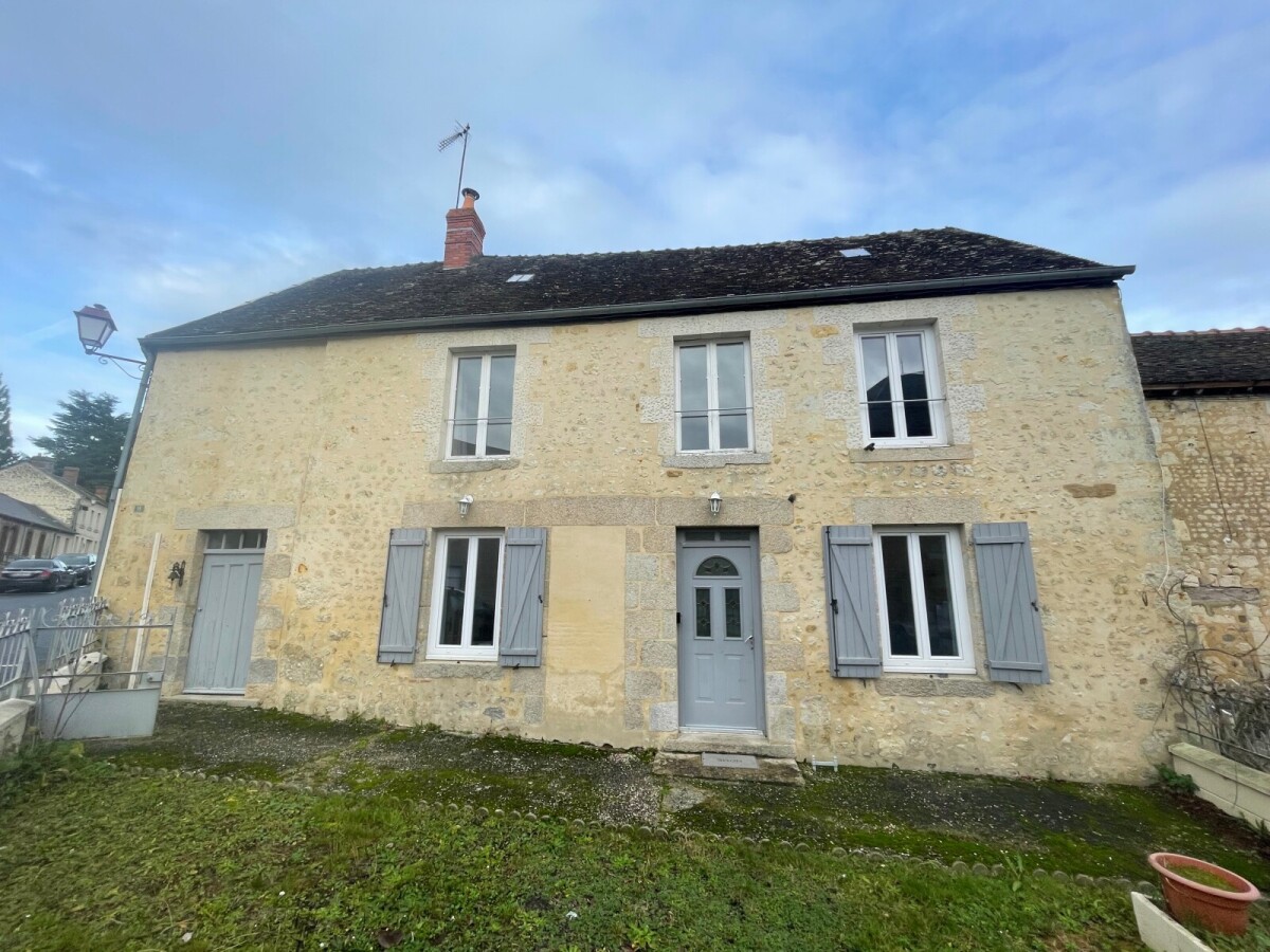 Photo 1 : Maison - La Mesnière - 170m²
