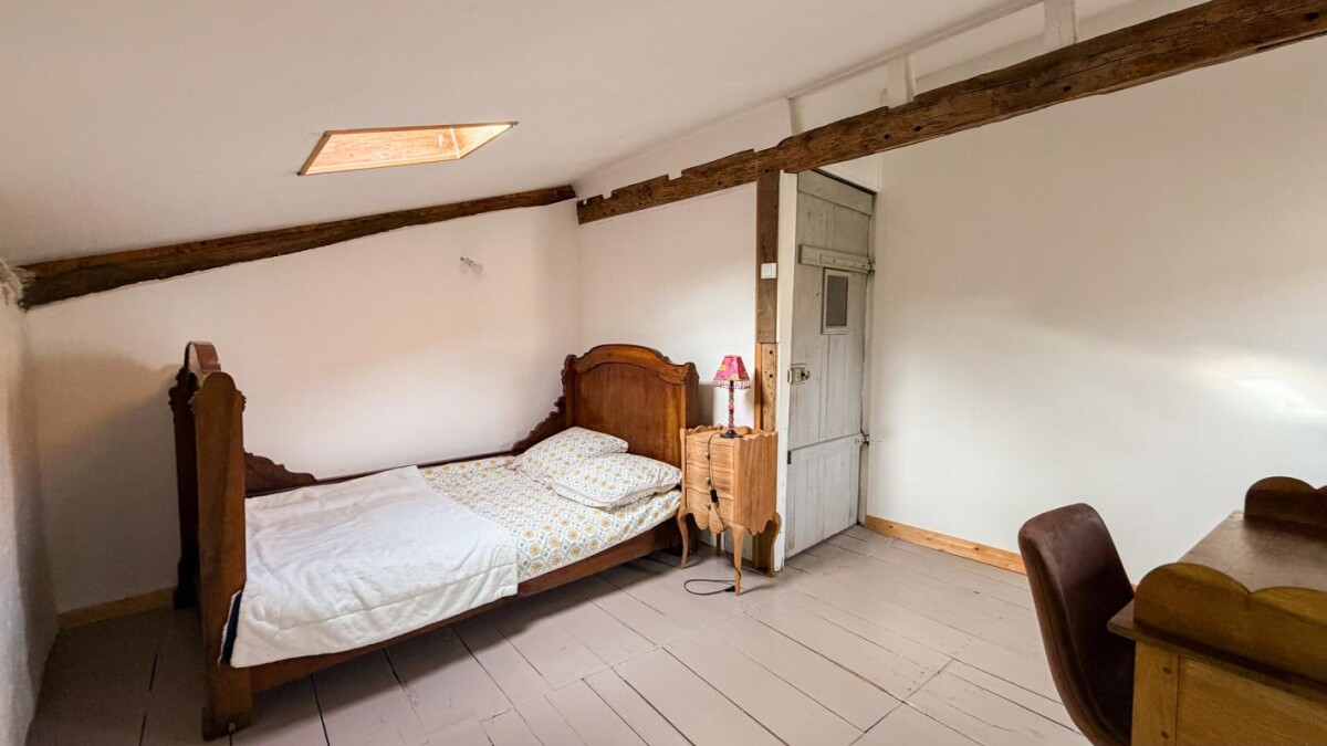 Photo 11 : Maison de charme avec jardin centre ville de Poitiers - Un l