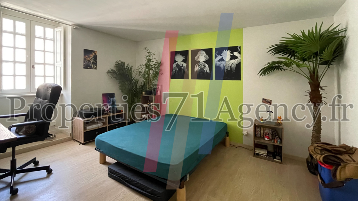 Photo 2 : Maison - Saint-Gengoux-le-National - 99m²