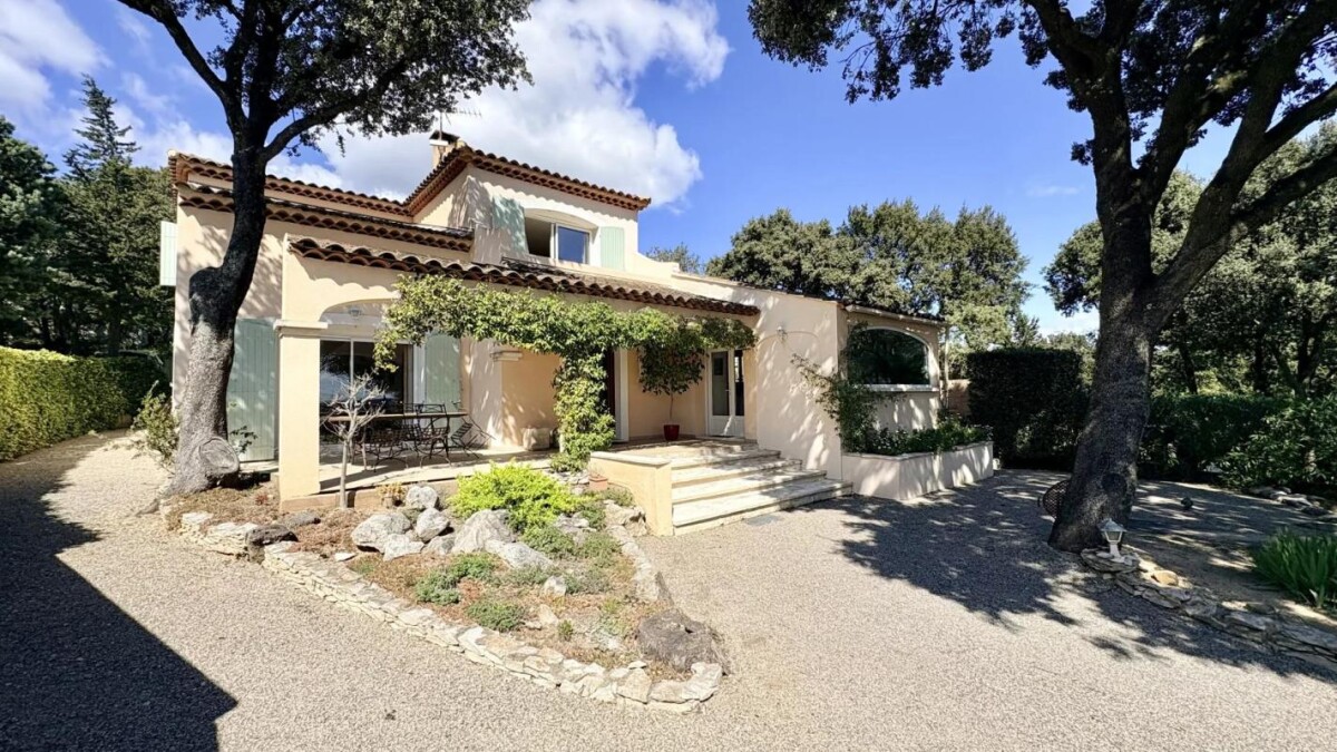 Photo 2 : Superbe villa Provençale avec piscine à Rochefort-du-Gard