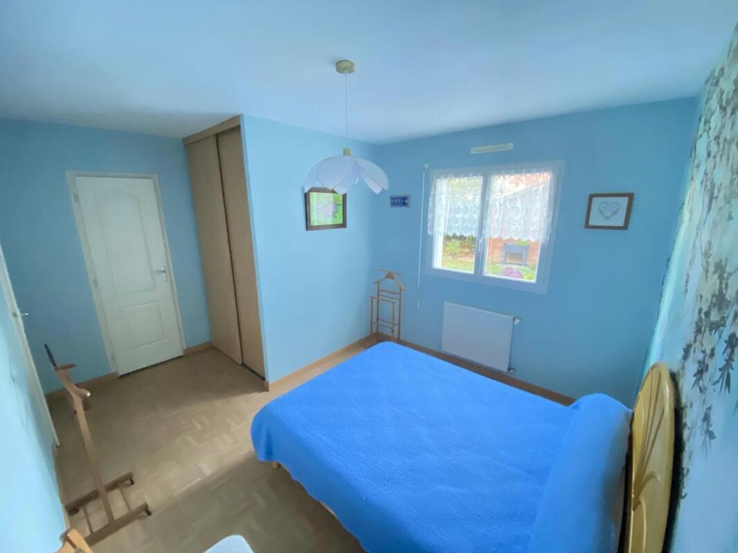 Photo 7 : Maison 5 pieces 100 m² + garage - 1 chambre et sde de Plain-pied  VANNES-Est –  2 km du Port