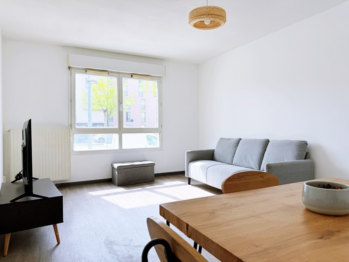 Photo 3 : Appartement T2 51 m² avec box fermé – Lyon 8 Petit Guille