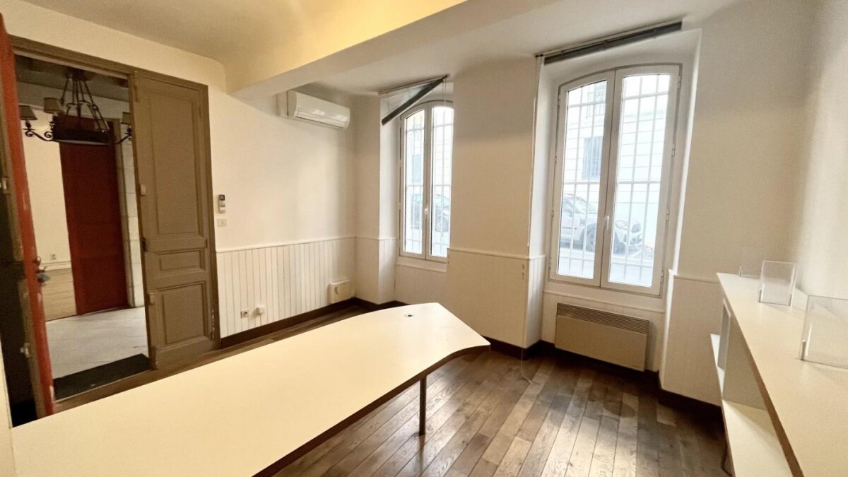 Photo 4 : Immeuble  de standing au coeur de Tarascon