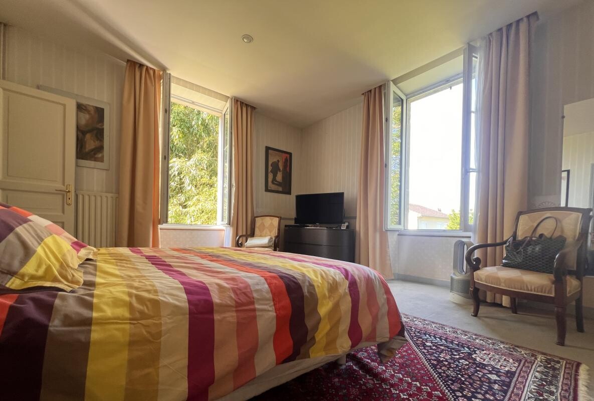 Photo 6 : Poitiers - quartiers promenade des Cours