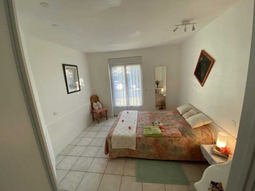 Photo 14 : Maison de charme avec locatifs 206 m² de plain-pied – St Nolff 10 minutes du centre de Vannes