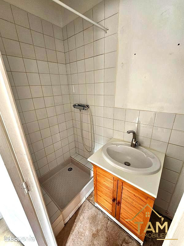 Photo 3 : Studio à vendre Saint Cyr l'école