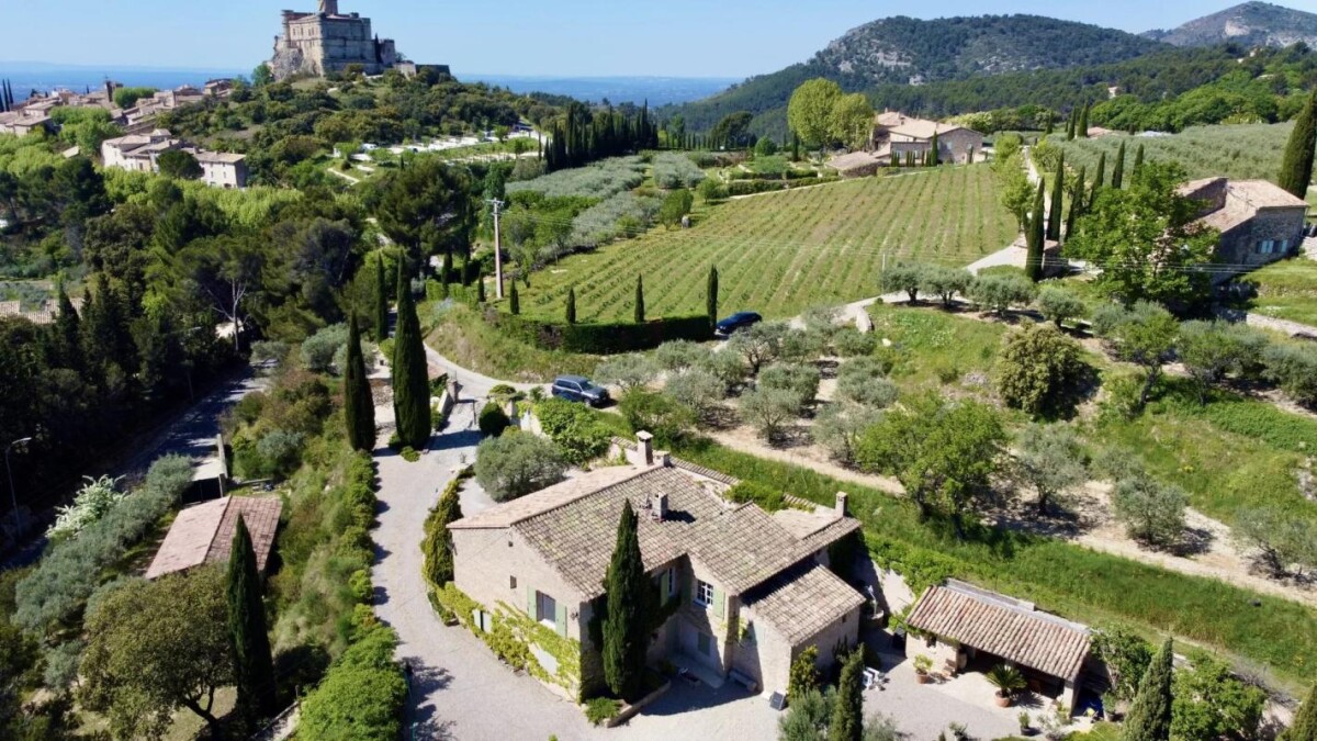 Photo 1 : le Barroux- Bastide charme entre ciel, pierres et Ventoux !!!