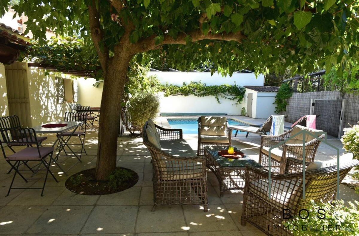 Photo 3 : Villa avec piscine