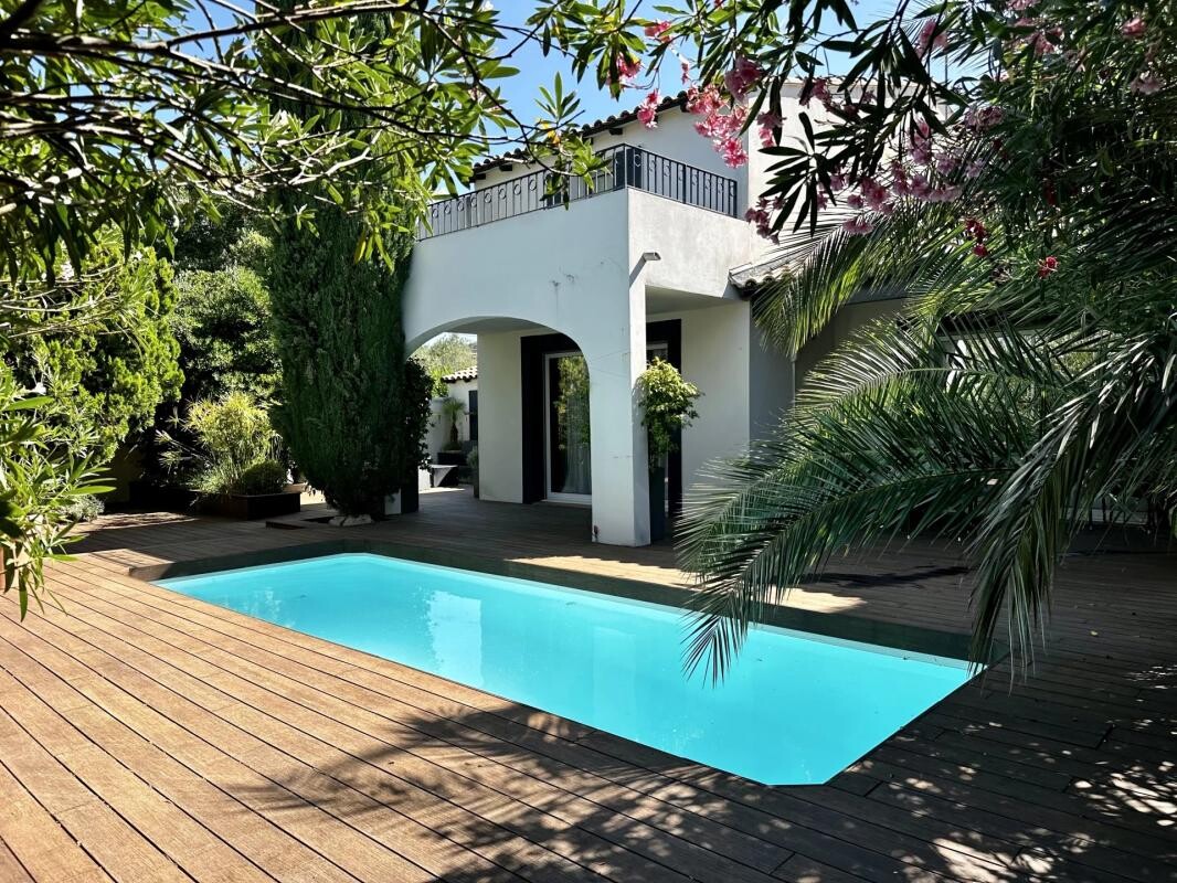 Photo 2 : Villa de charme de 170 M2 dans quartier résidentiel aux Angles