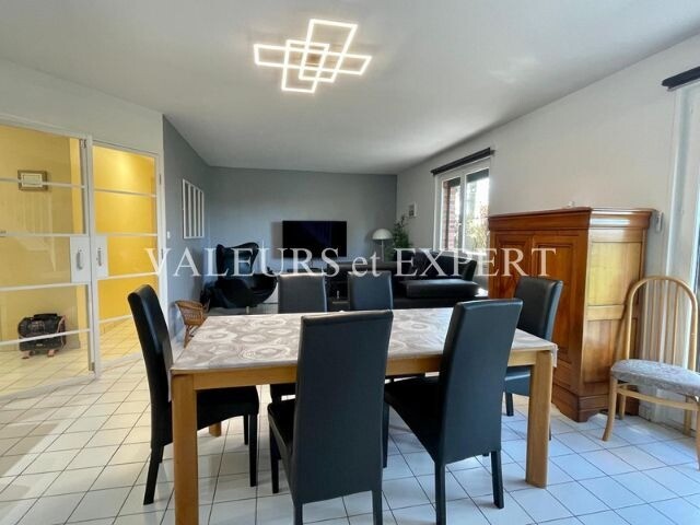 Photo 5 : TB Maison individuelle semi plain pied,double garage, jardin