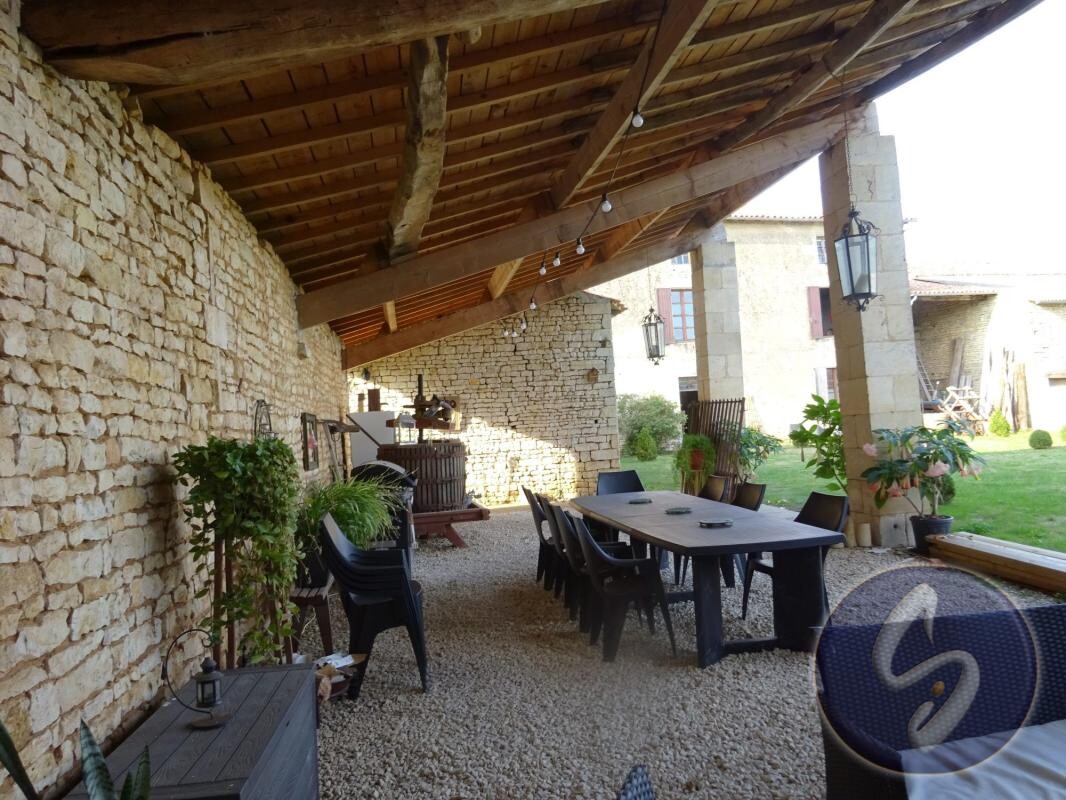 Photo 27 : LOCATIF INDEPENDANT à finir + MAISON 6 CHAMBRES dont 1 en rdc