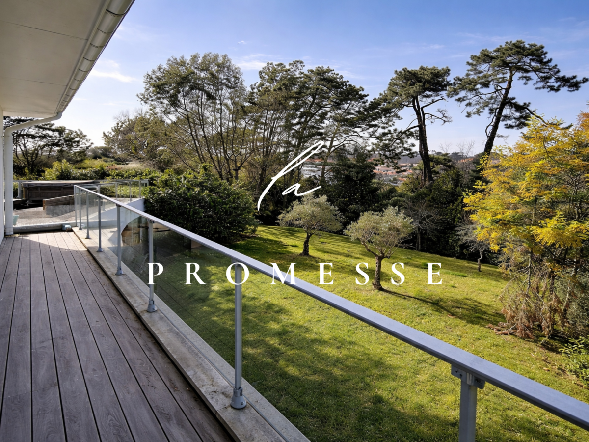 Photo 3 : Villa - Biarritz - 323m²
