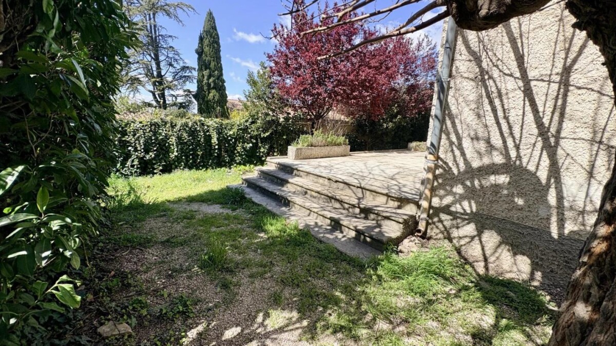 Photo 2 : Maison  au coeur du village de Caromb