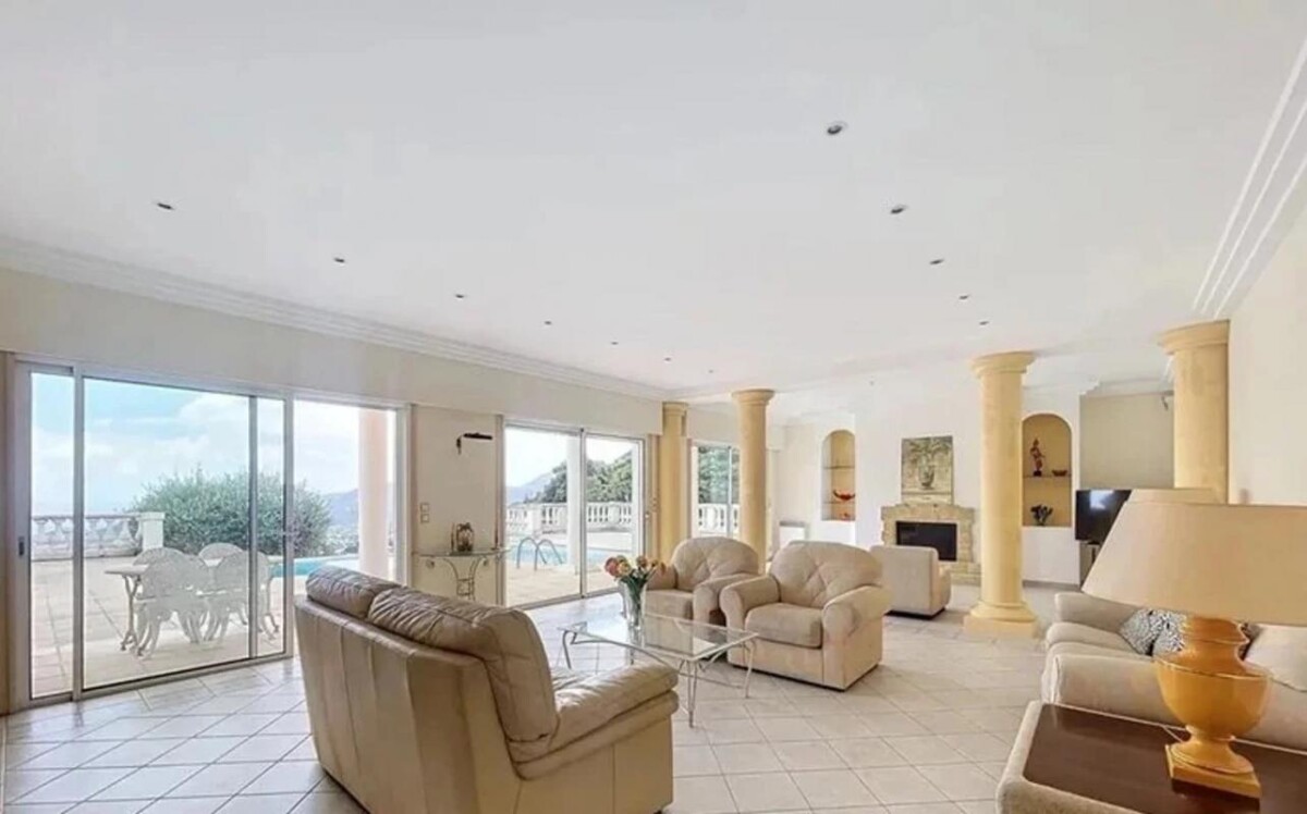 Photo 7 : Vente Villa de Luxe Mandelieu-la-Napoule | 1 970 00 € - 284 m²