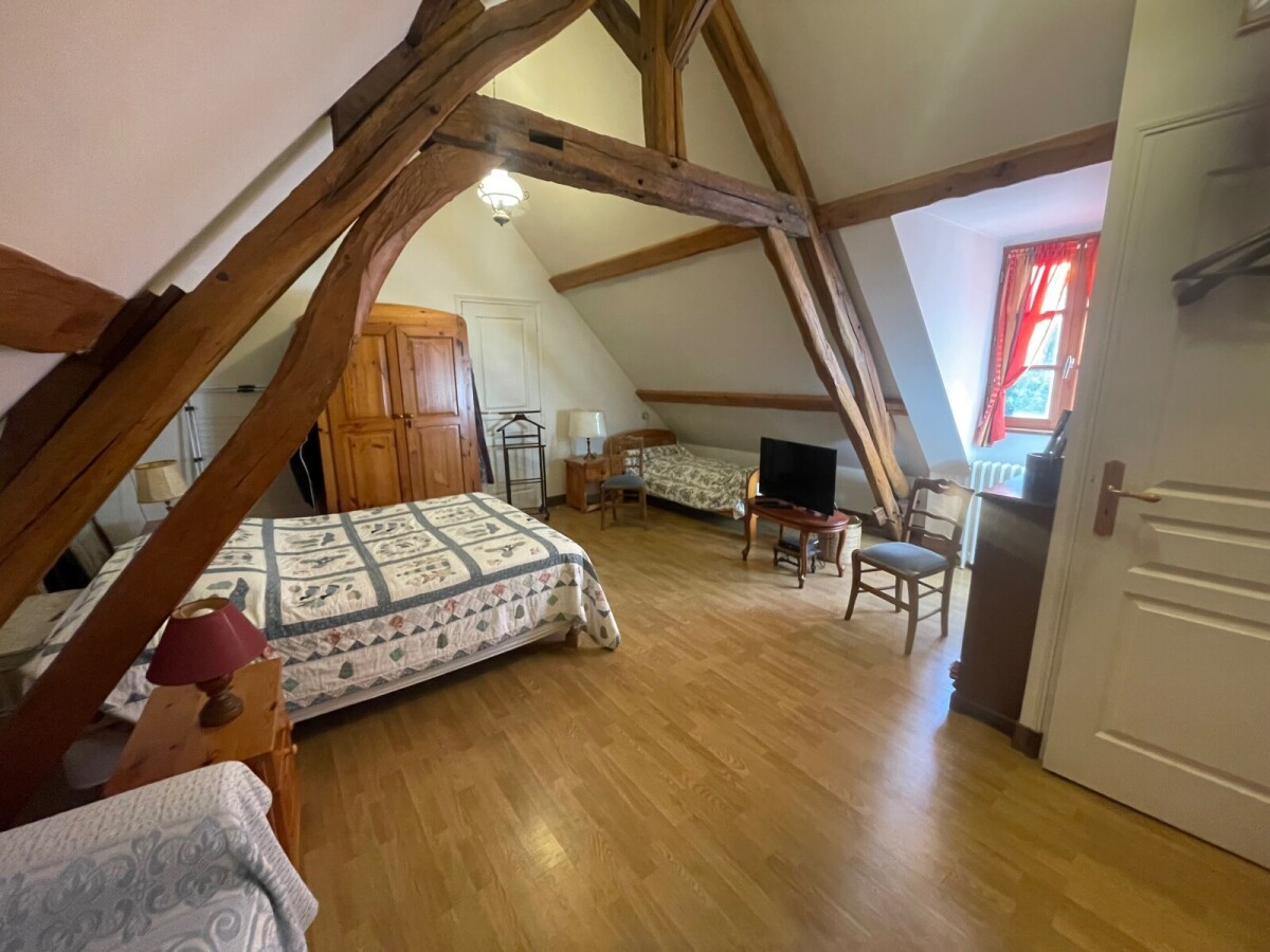 Photo 4 : Propriété percheronne dans un superbe environnement