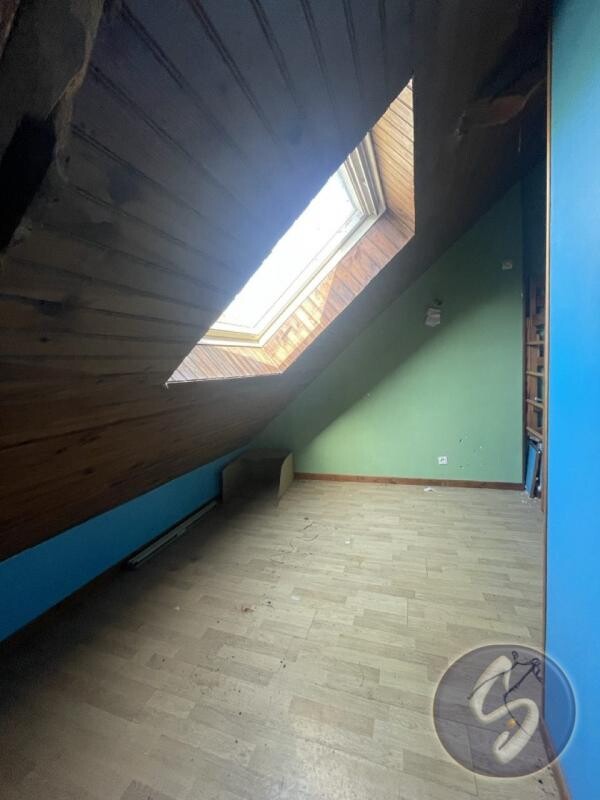 Photo 8 : MAISON À RÉNOVER