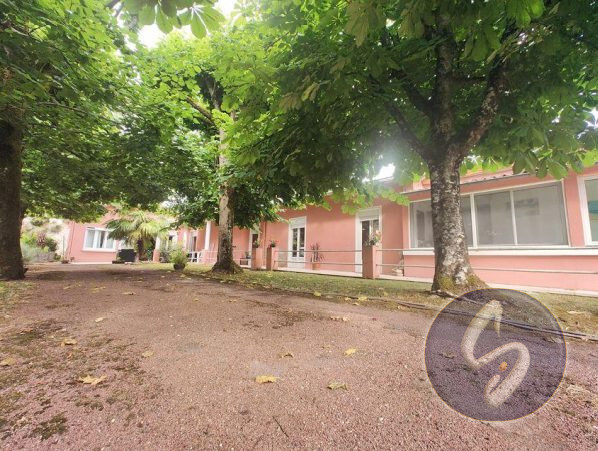 Photo 1 : Maison à vendre Saint-Maixent-l'École