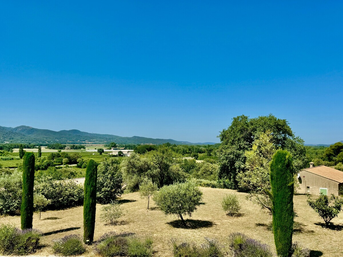Photo 1 : Terrain - Cadenet - 1011m²